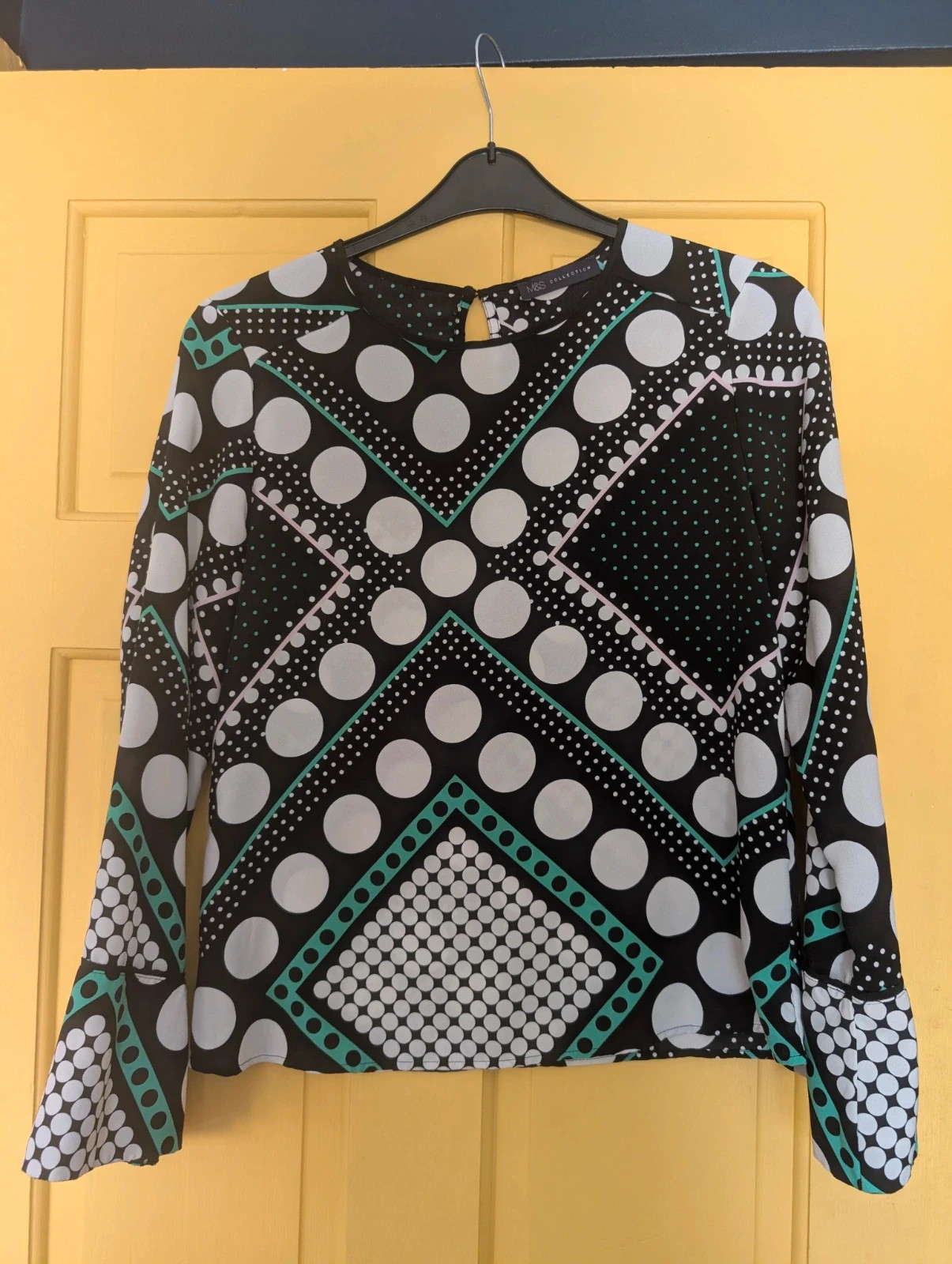 M&S Geometric Polka Dot Blouse UK 10 Bell Sleeve Retro Mod 60s 70s Monochrome - Image 2