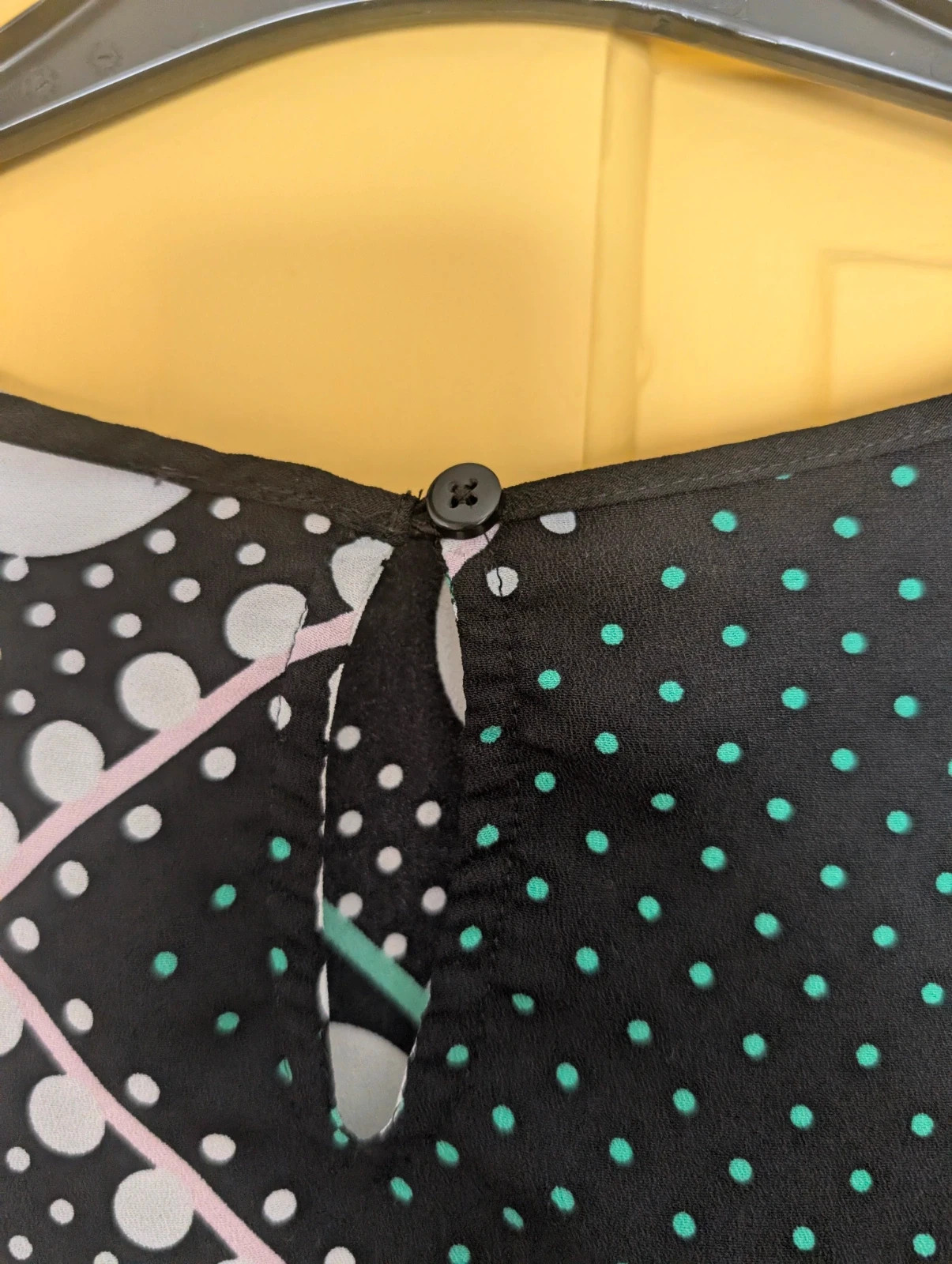 M&S Geometric Polka Dot Blouse UK 10 Bell Sleeve Retro Mod 60s 70s Monochrome - Image 8