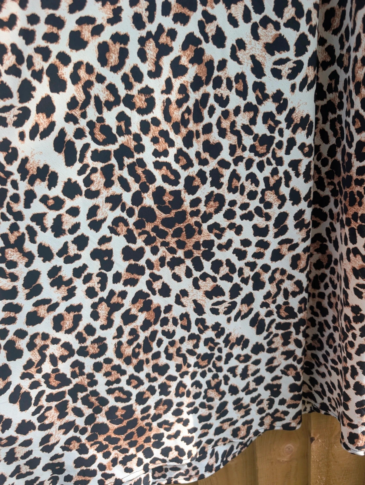 Primark Leopard Print Satin Feel Midi Skirt UK 20 Animal Print Slip Skirt - Image 12