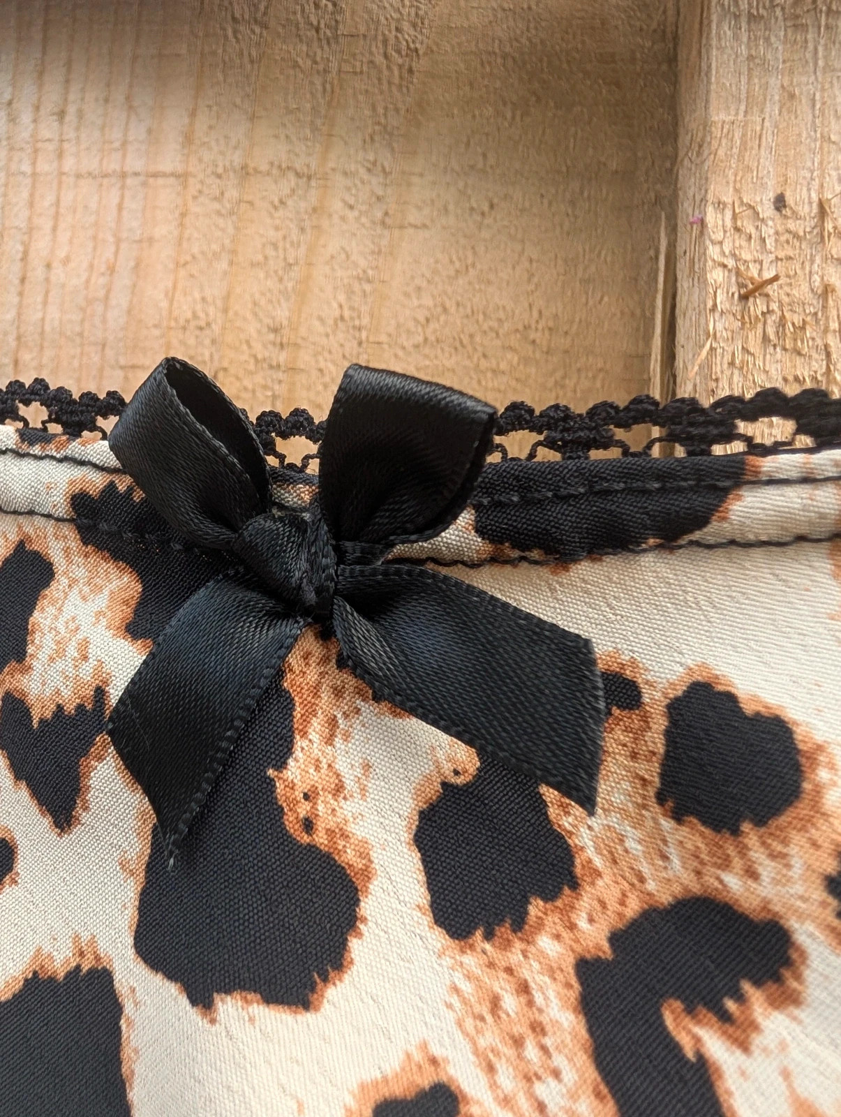 Primark Leopard Print Satin Feel Midi Skirt UK 20 Animal Print Slip Skirt - Image 3
