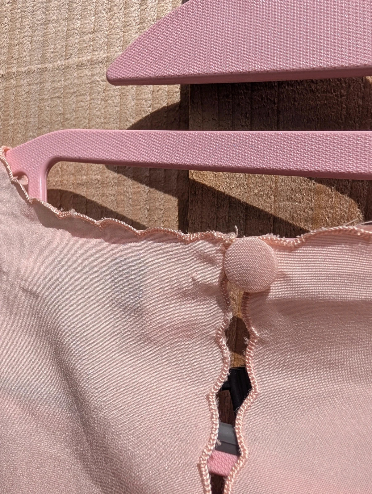 Vintage 1980s/90s Blush Pink Embroidered Blouse Scalloped Neck UK 10-12 - Image 13