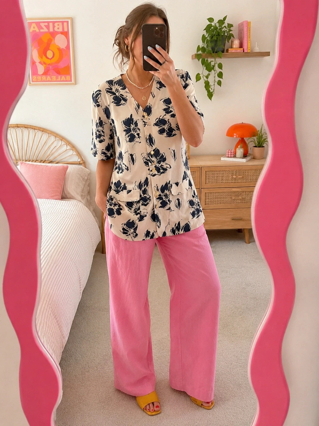 Vintage 1980s/90s Cream Navy Floral Gold Button Tunic Blouse EU 46 UK 14-16 - Image 2