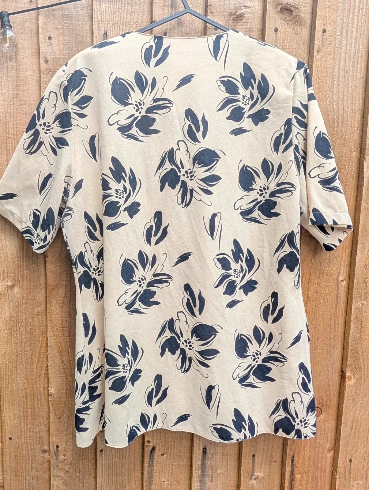 Vintage 1980s/90s Cream Navy Floral Gold Button Tunic Blouse EU 46 UK 14-16 - Image 9