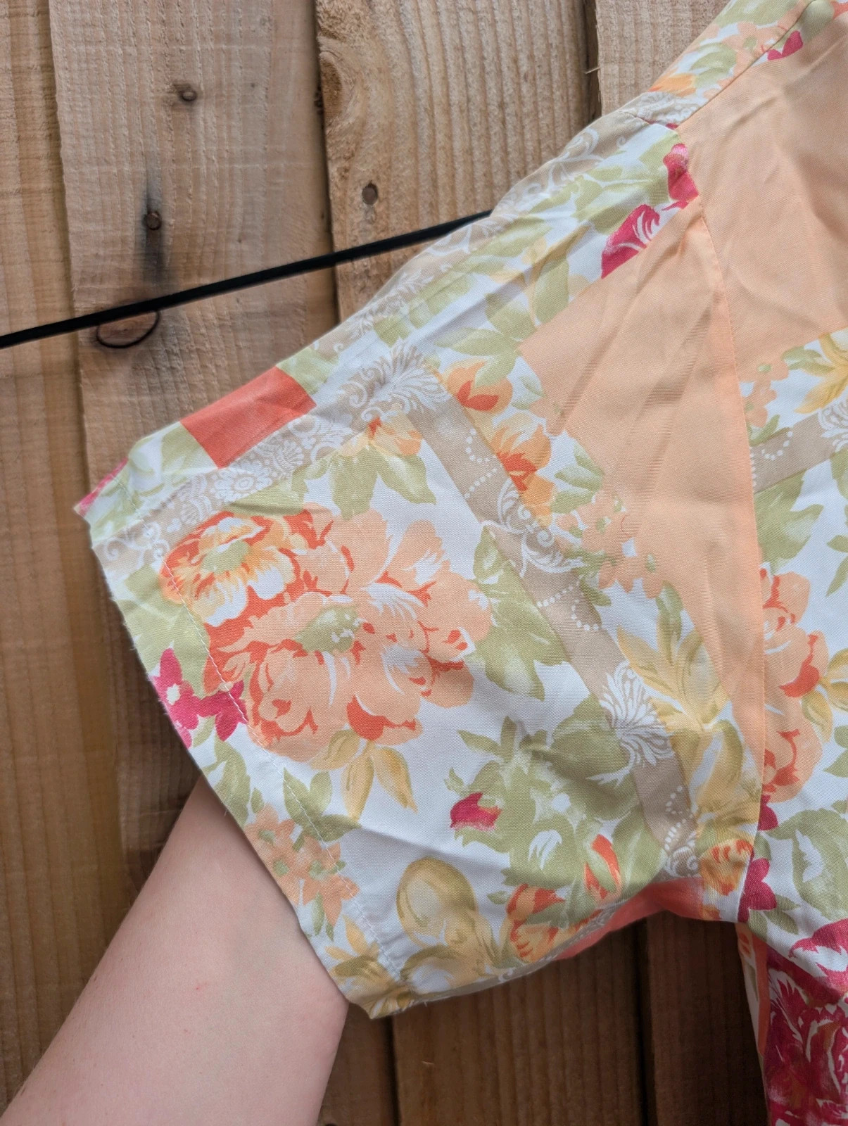 Vintage 1990s Pastel Floral Patchwork-Style Oversized Shirt 14-16 - Image 6