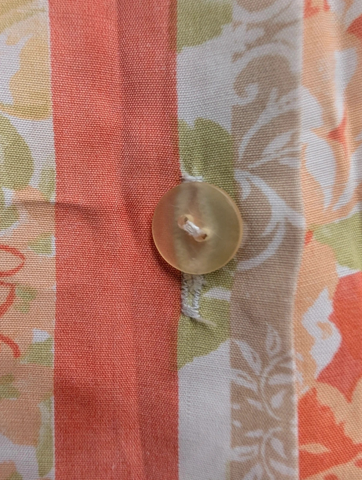 Vintage 1990s Pastel Floral Patchwork-Style Oversized Shirt 14-16 - Image 7