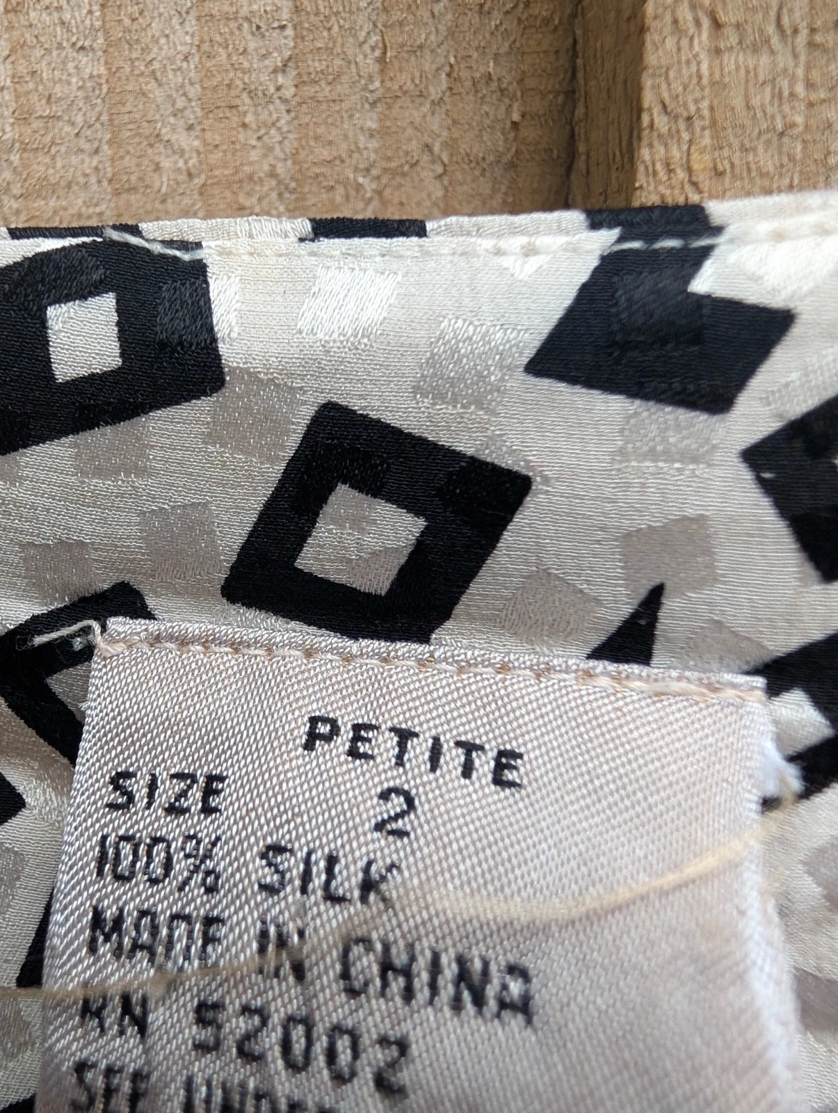 Liz Claiborne Late 80s/Early 90s Black White Geometric Silk Mini Dress 8-10 - Image 12