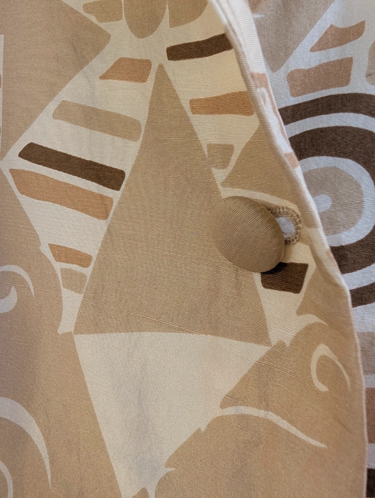 Vintage 1980s Beige Brown Geometric Print Silk Jacket UK 16–18 Fit - Image 5