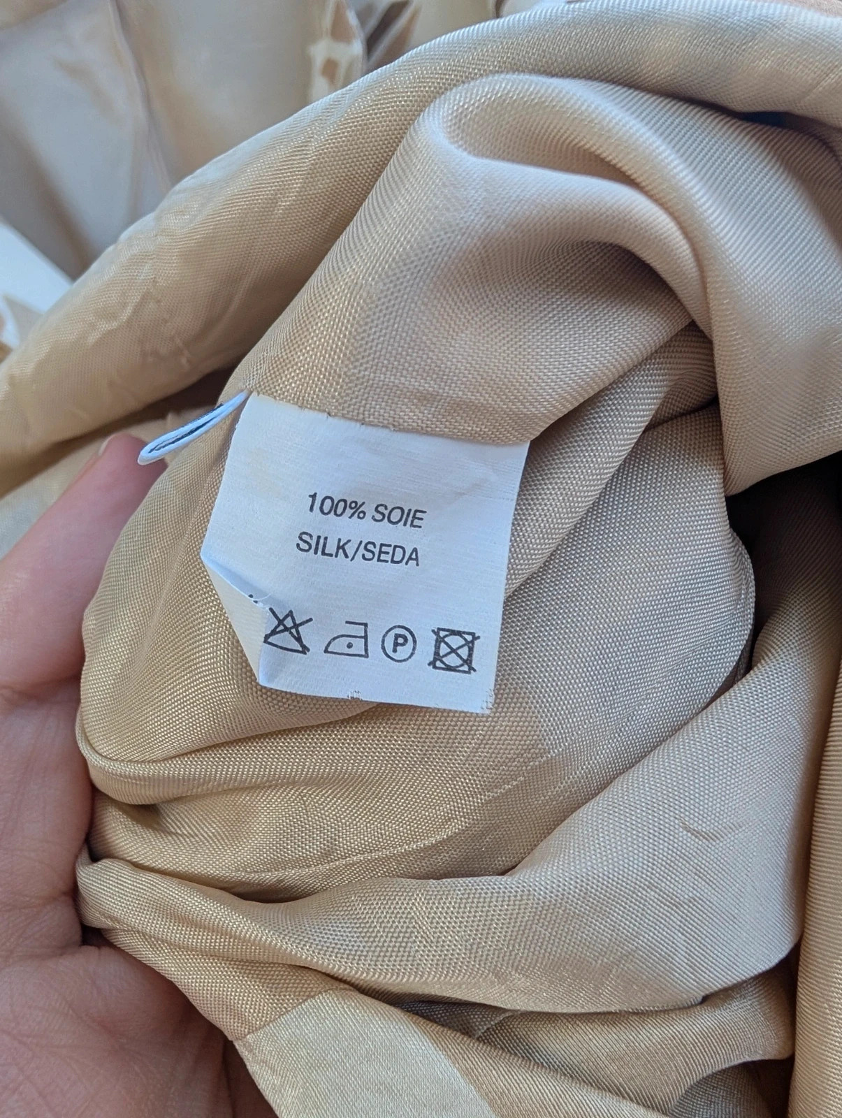 Vintage 1980s Beige Brown Geometric Print Silk Jacket UK 16–18 Fit - Image 10