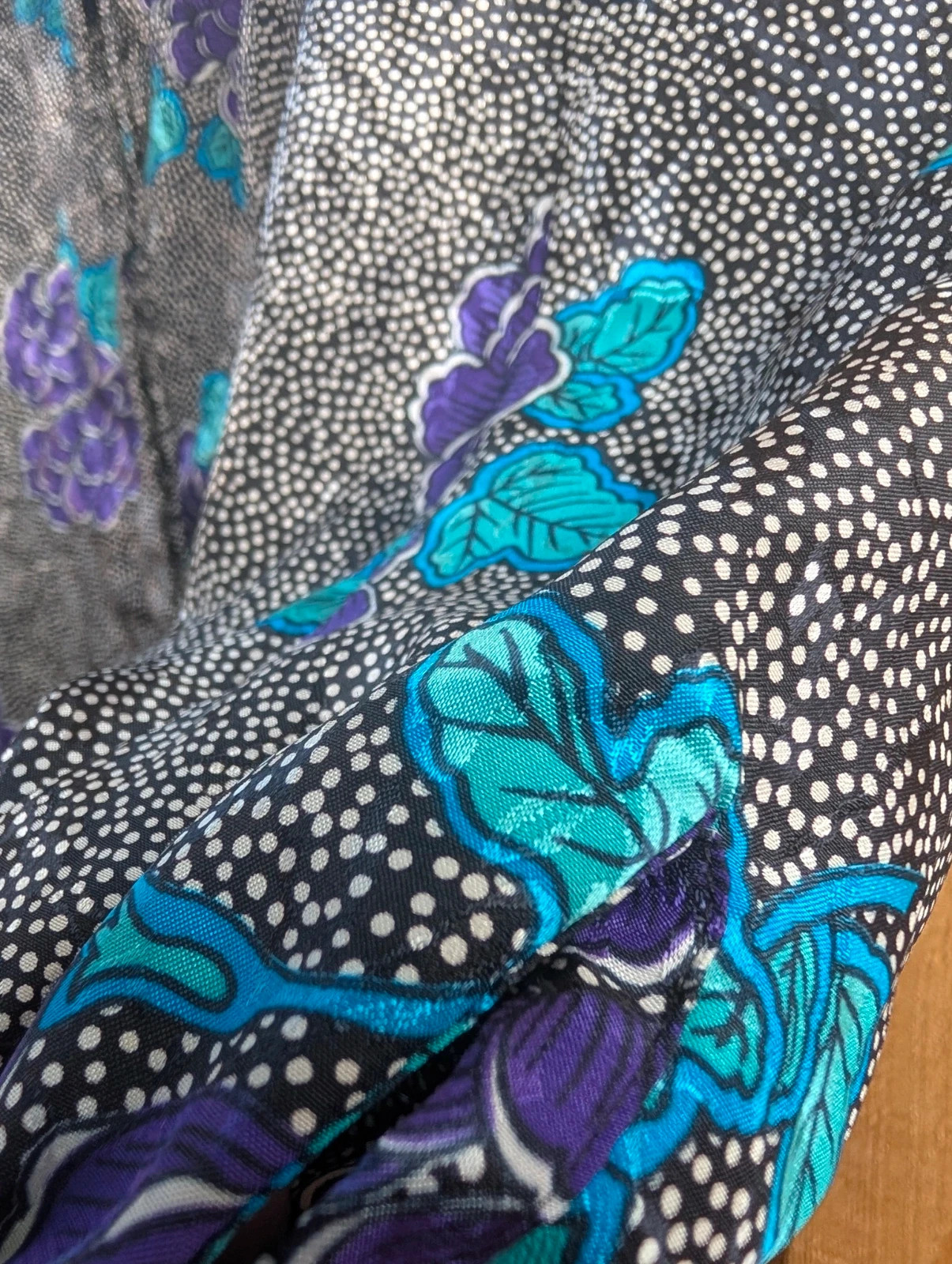 Vintage 1980s Black Purple Floral Polka Dot Blouse UK 12-14 Fit - Image 14